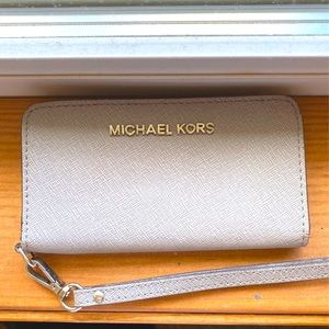michael kors wallet